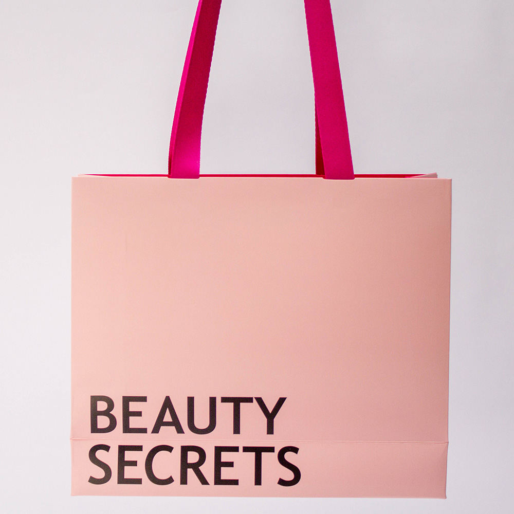 Custom-Pink-Gift-Paper-Bag5.jpg