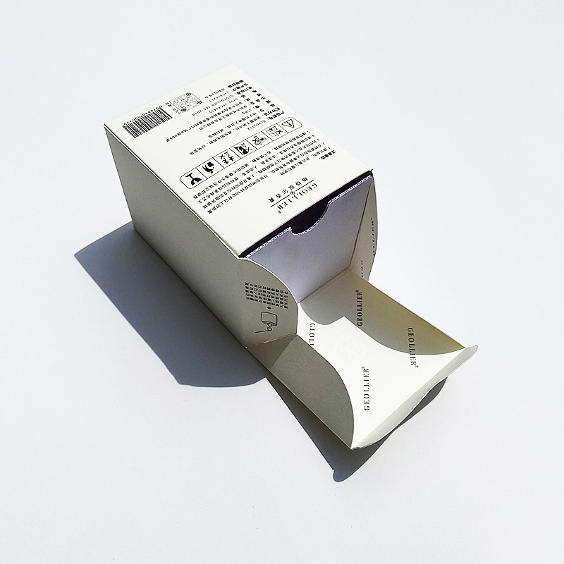 Customized Personalized Embossing Process Boxes Fo02.jpg