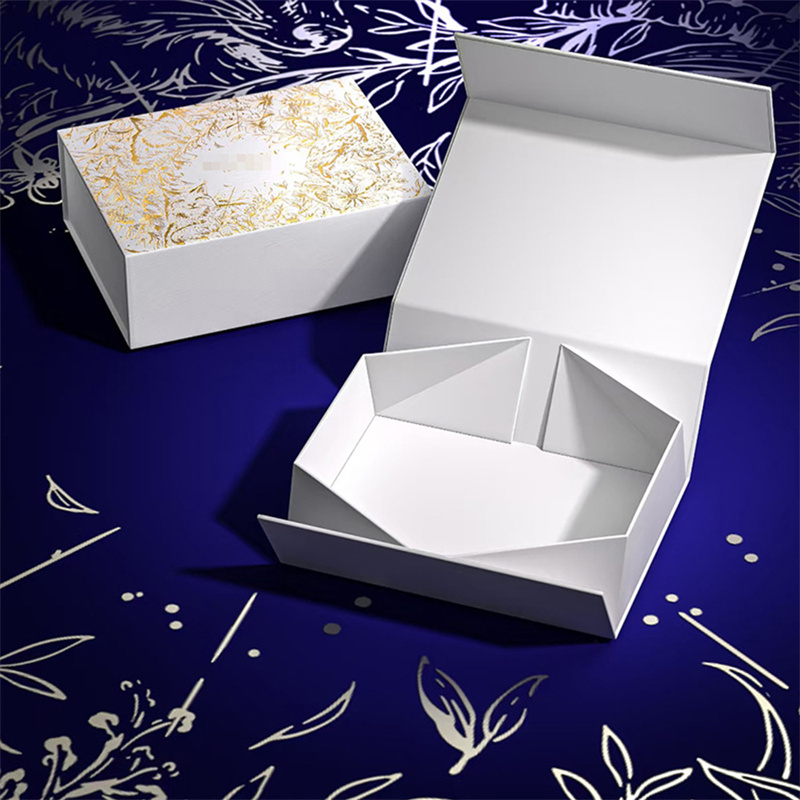 Customized Specialty Paper Stamping Book Type Fold02.jpg