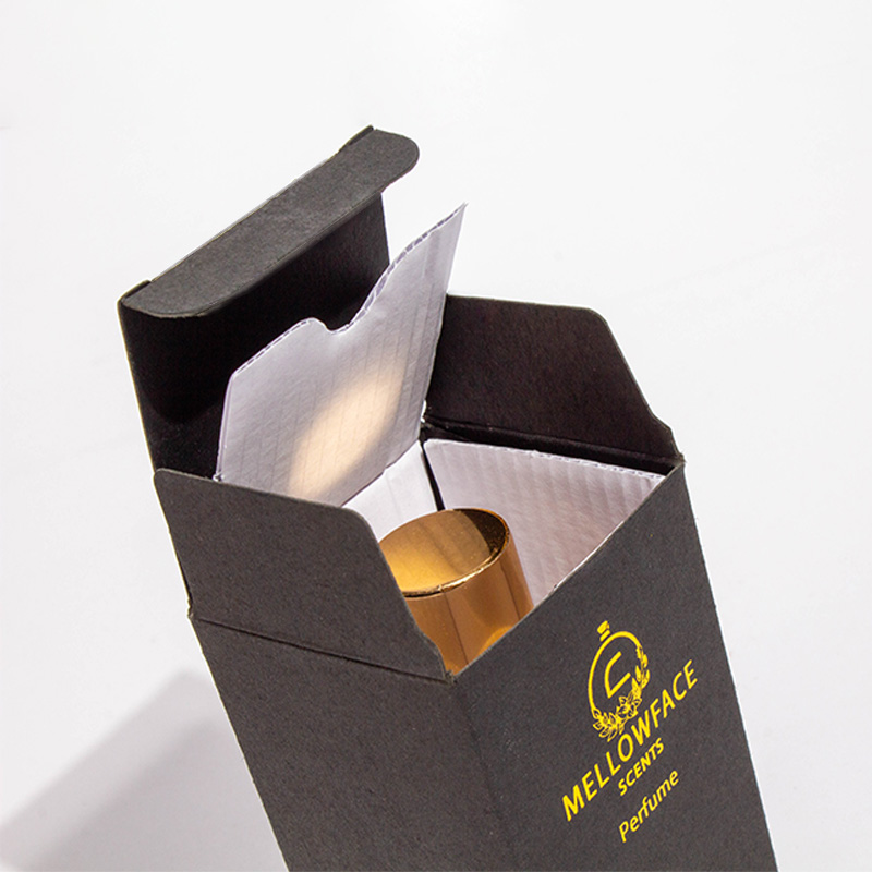 Custom Printed Hot Stamping Black Cardboard Perfume Bottle Boxes Packaging With Inner Support4.jpg
