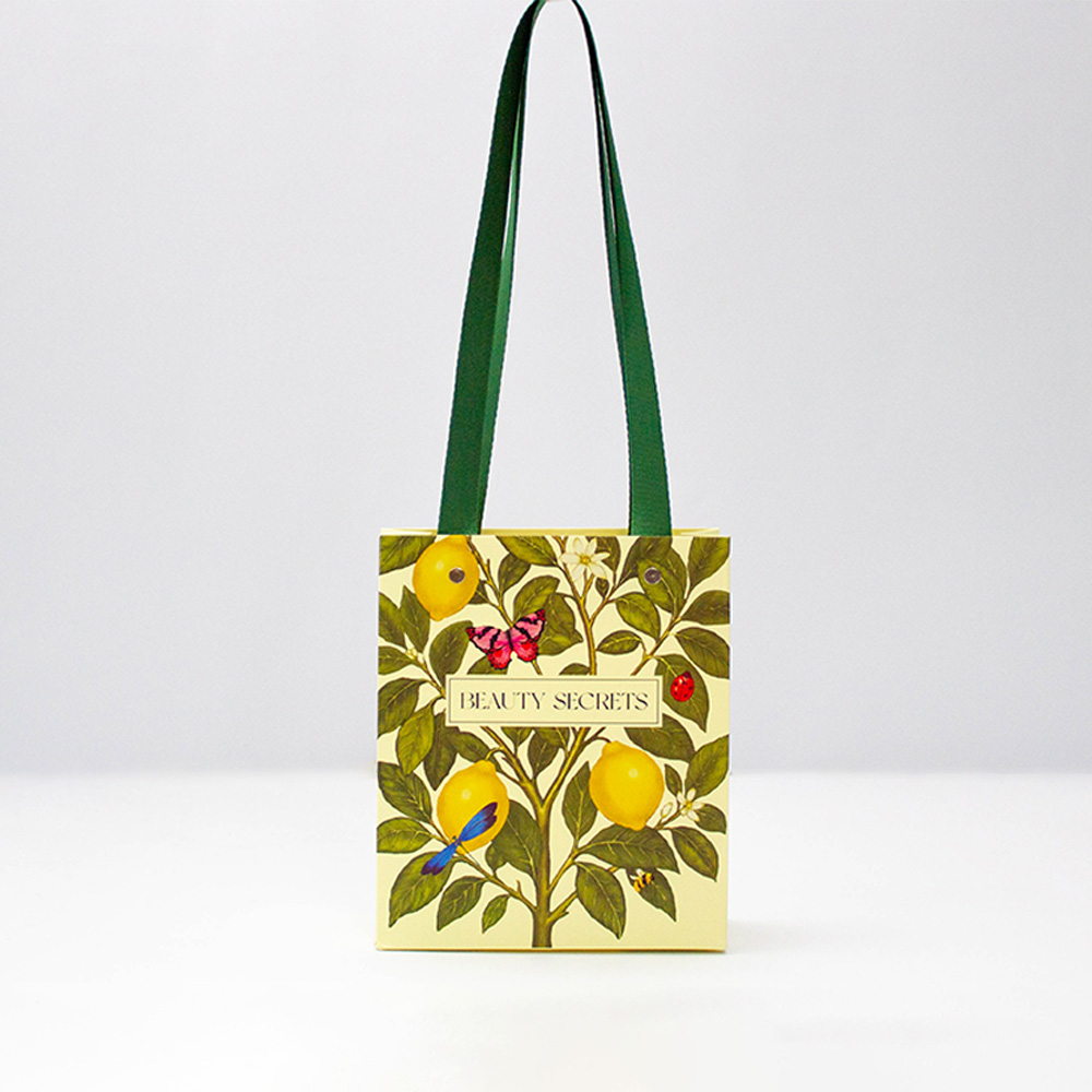 Custom Laminated Rivets Weaving Tote  Paper Gift Bags With Logo Printed 2.jpg