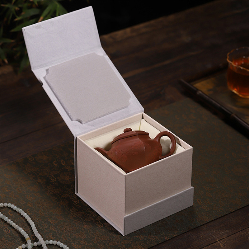 Customized Book Type Rigid Magnetic Cardboard Gift04.jpg