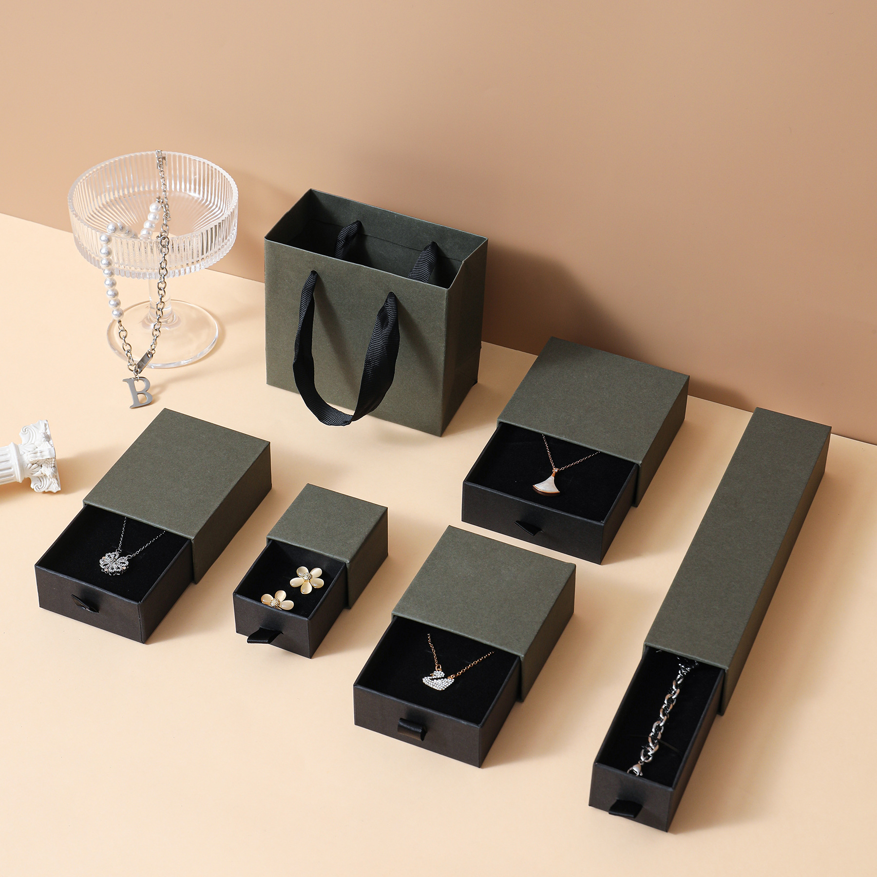 Printed Cardboard Drawer Jewelry Boxes Packaging For Shipping (3).jpg